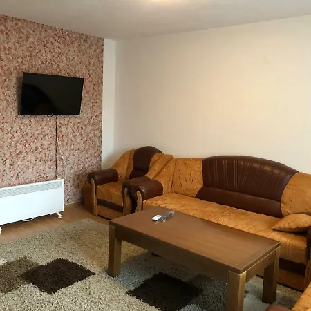 Apartament Rozajac *